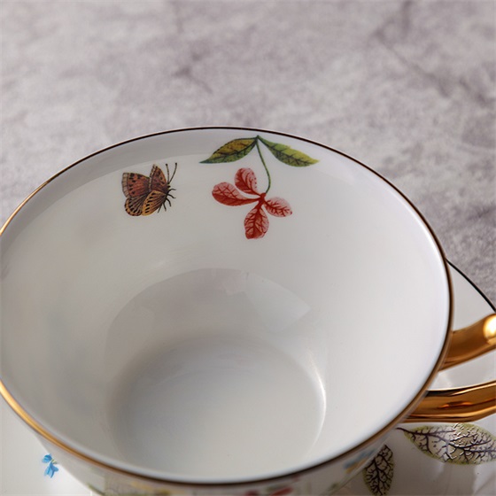 奇居良品 曲笛尔彩色花蝶骨瓷下午茶咖啡杯碟套装 1杯1碟·1杯1碟