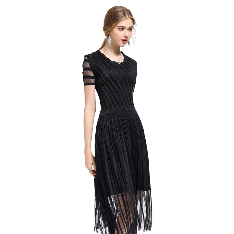 丝朵之丽  条纹显瘦褶皱网纱连衣裙·黑色