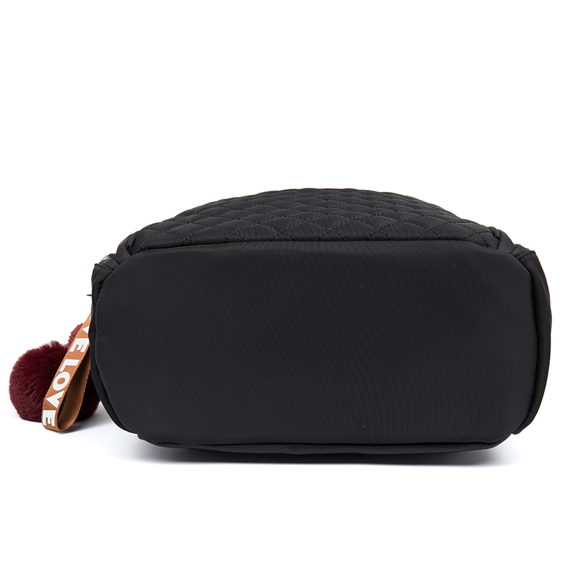 海谜璃（HMILY）时尚个性防水牛津布双肩包菱格休闲女士背包大容量小挂饰包包 H7033·黑色