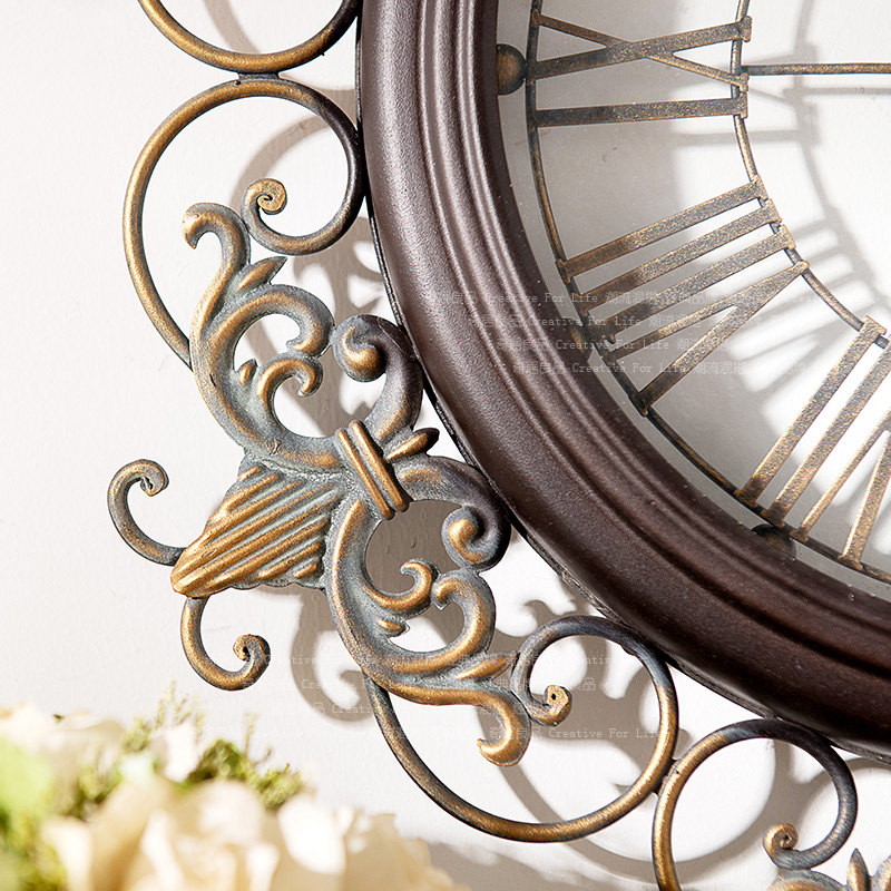 奇居良品欧美式客厅创意个性墙面装饰钟表洛可可铁艺雕花挂钟·白色